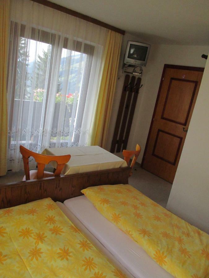 Haus Bergfried Hotel Вестендорф Стая снимка